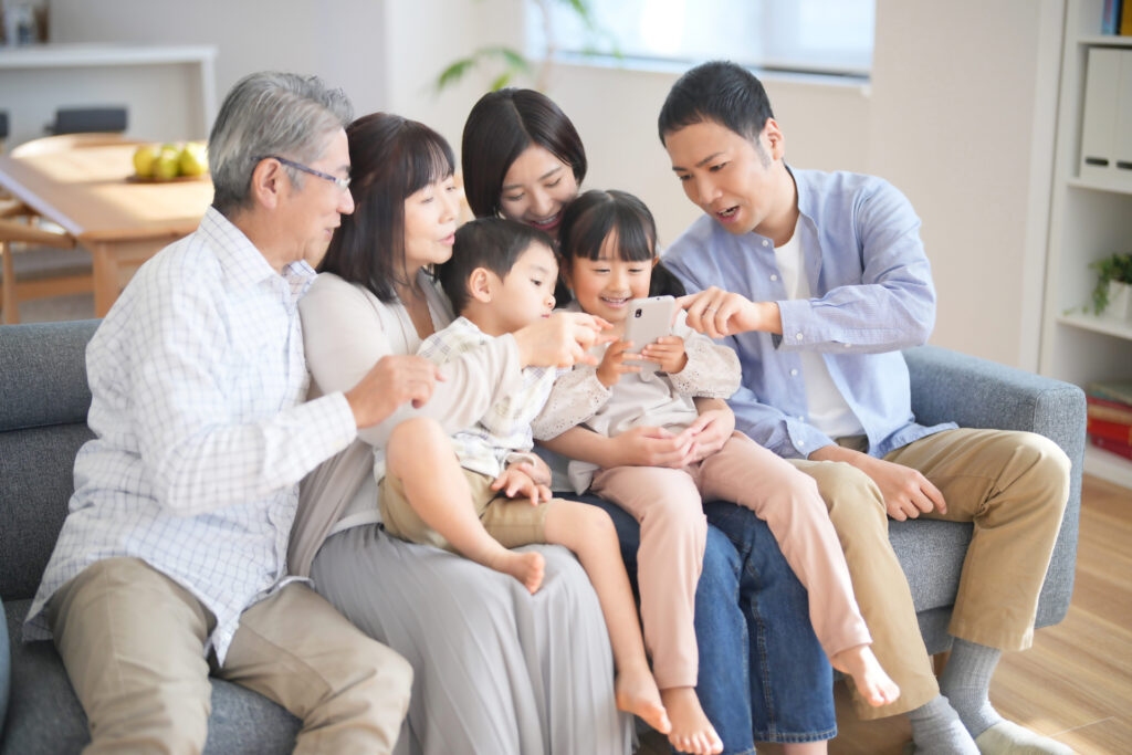 楽しそうな家族